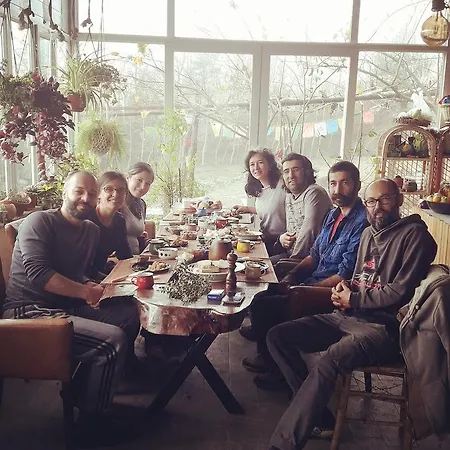 Saman Ciftligi * Pinarbasi (Canakkale)
